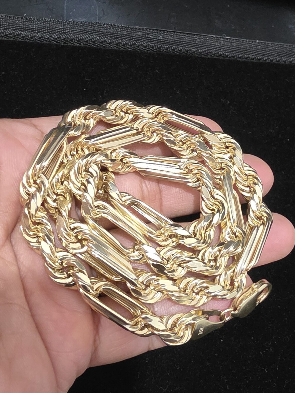 10kt Gold Milano Rope Chain - Picture 9 of 10